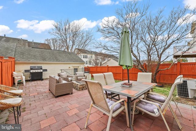 2725 CELESTIAL DR, Woodbridge, VA 22191