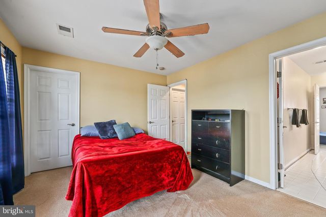 2725 CELESTIAL DR, Woodbridge, VA 22191