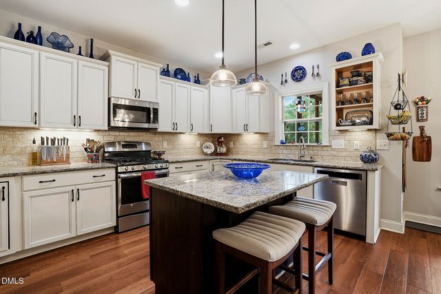 204 Sweet Violet Drive, Holly Springs, NC 27540