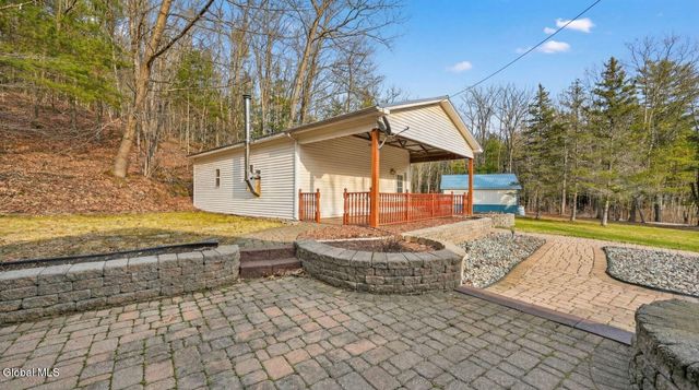 533 Glimmerglen Road, Cooperstown, NY 13326