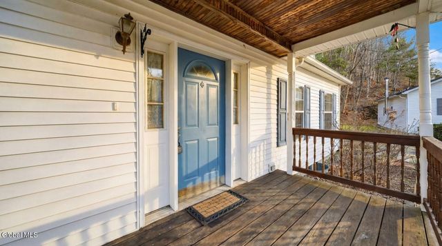 533 Glimmerglen Road, Cooperstown, NY 13326