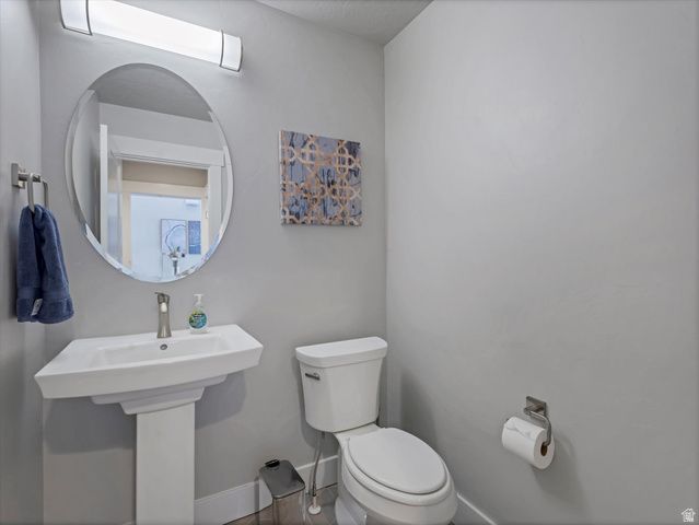 6572 W SHAWNEE MARIE WAY, Herriman, UT 84096