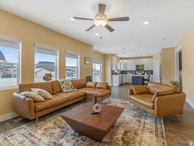 6572 W SHAWNEE MARIE WAY, Herriman, UT 84096