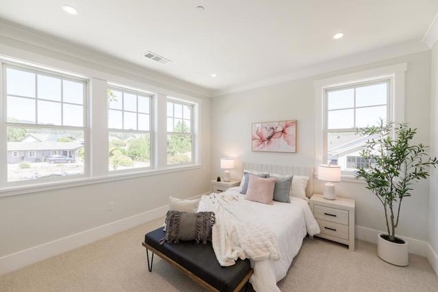 227 Sandraya Heights Road, Scotts Valley, CA 95066