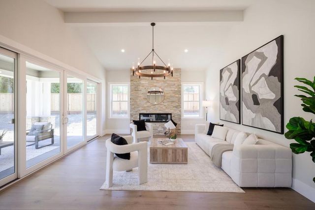 227 Sandraya Heights Road, Scotts Valley, CA 95066