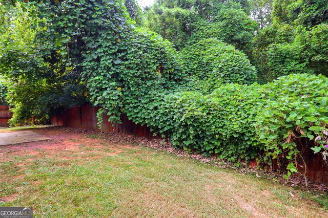 2201 Clayton Ridge, Lithonia, GA 30058