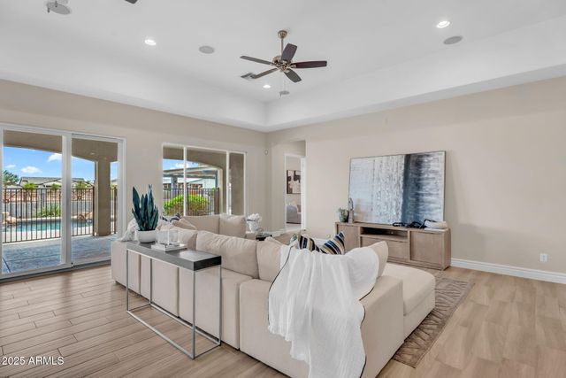 25823 S 154TH Street, Gilbert, AZ 85298