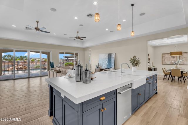 25823 S 154TH Street, Gilbert, AZ 85298