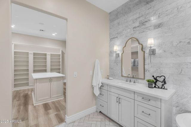 25823 S 154TH Street, Gilbert, AZ 85298