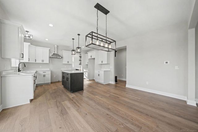 37572 Josephine Drive, Sterling Heights, MI 48312