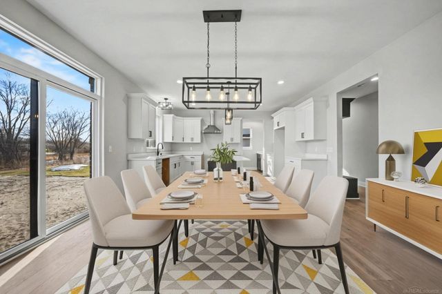 37572 Josephine Drive, Sterling Heights, MI 48312