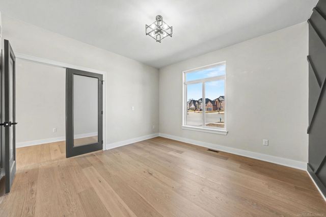 37572 Josephine Drive, Sterling Heights, MI 48312