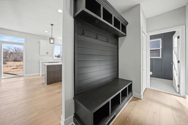 37572 Josephine Drive, Sterling Heights, MI 48312