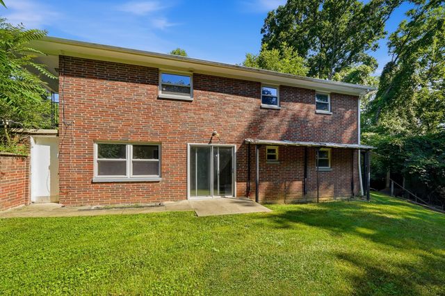 5103 Nickel Plate Dr, Huntington, WV 25705