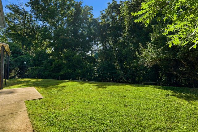 5103 Nickel Plate Dr, Huntington, WV 25705