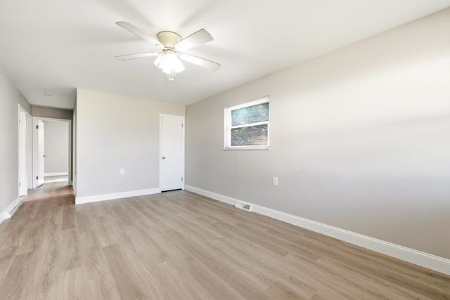 5103 Nickel Plate Dr, Huntington, WV 25705