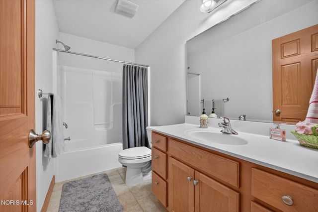 5957 Porsha Drive, Sylvania, OH 43560