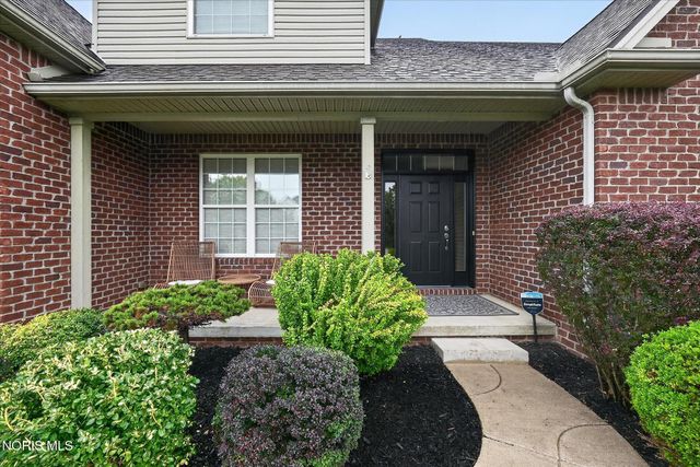 5957 Porsha Drive, Sylvania, OH 43560