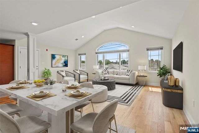 731 Stuyvesant Avenue 2, Lyndhurst, NJ 07071