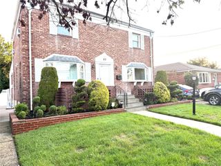 27 Victor Street, Valley Stream, NY 11580