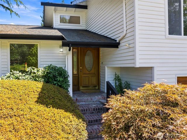 6010 152nd Avenue NE, Redmond, WA 98052