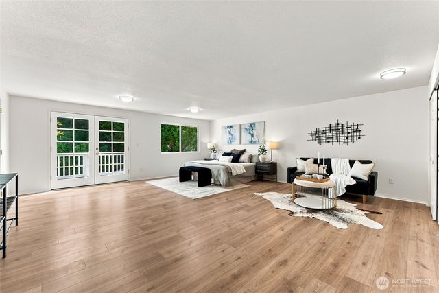 6010 152nd Avenue NE, Redmond, WA 98052