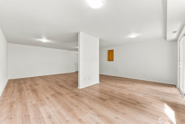 6010 152nd Avenue NE, Redmond, WA 98052