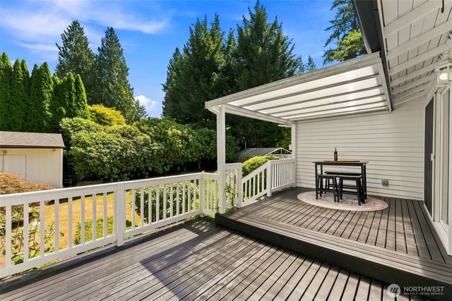 6010 152nd Avenue NE, Redmond, WA 98052