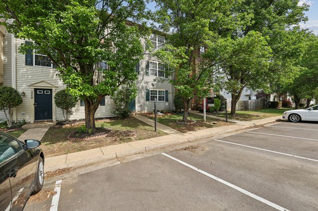 524 CLINT LN, Fredericksburg, VA 22405