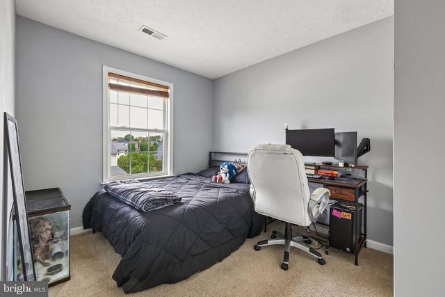524 CLINT LN, Fredericksburg, VA 22405