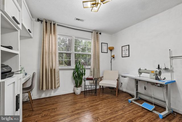 524 CLINT LN, Fredericksburg, VA 22405