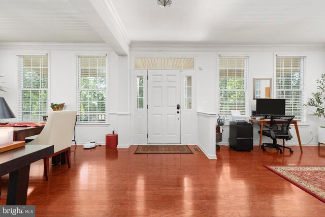 15610 ADMIRAL BAKER CIR, Haymarket, VA 20169