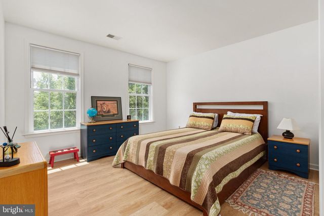 15610 ADMIRAL BAKER CIR, Haymarket, VA 20169