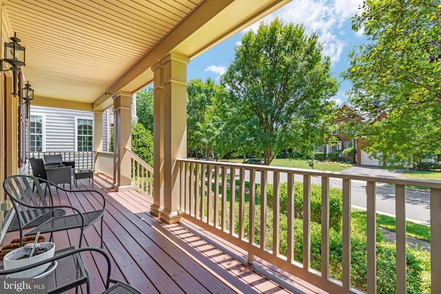 15610 ADMIRAL BAKER CIR, Haymarket, VA 20169