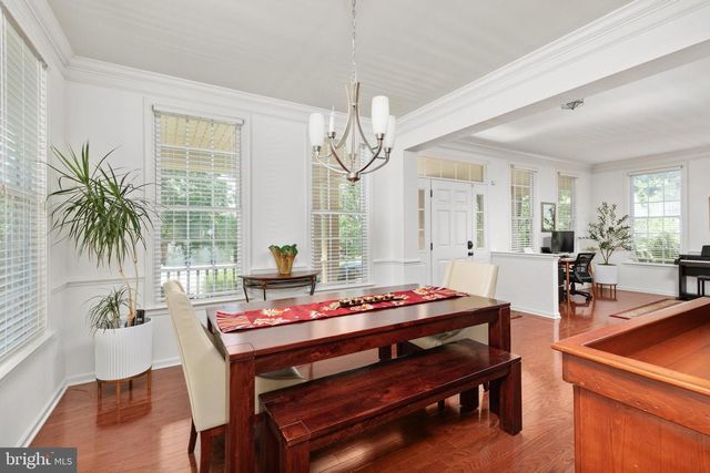 15610 ADMIRAL BAKER CIR, Haymarket, VA 20169