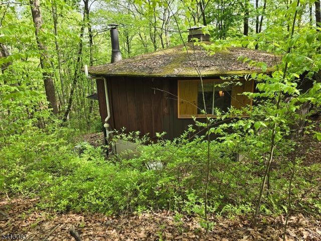 20 Wishing Well Rd, Blairstown Twp., NJ 07832