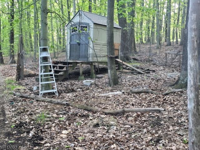 20 Wishing Well Rd, Blairstown Twp., NJ 07832
