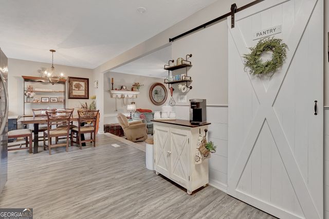 50 Hearthstone Drive E, Newnan, GA 30263