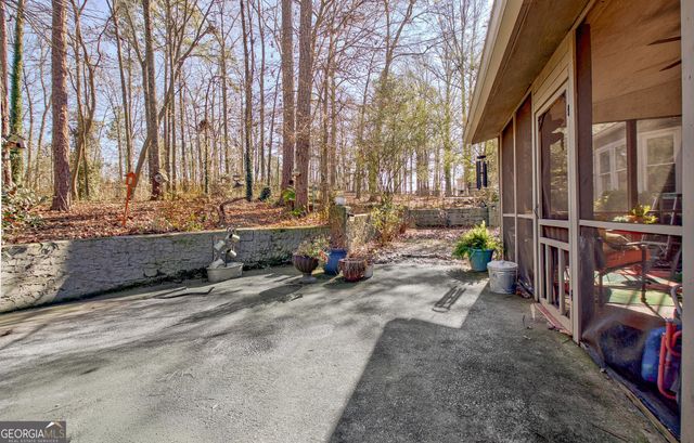 50 Hearthstone Drive E, Newnan, GA 30263