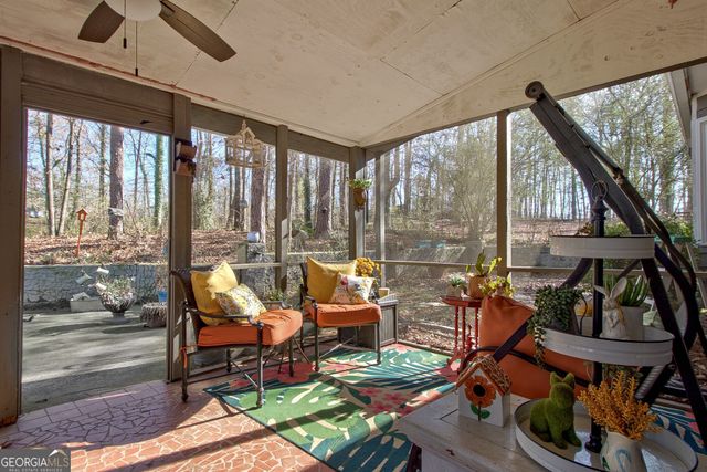 50 Hearthstone Drive E, Newnan, GA 30263