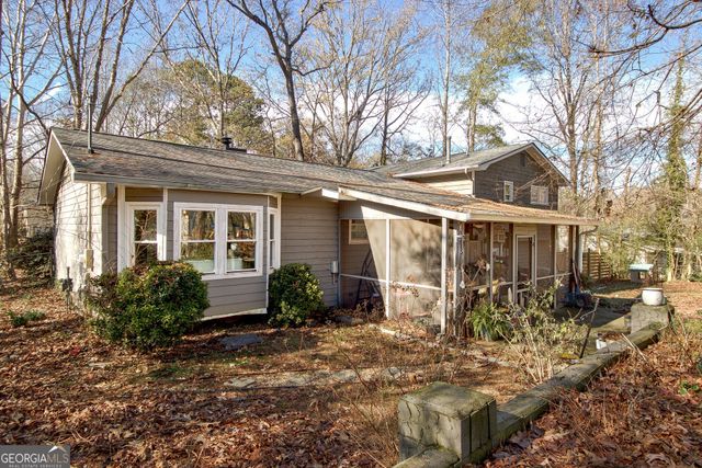 50 Hearthstone Drive E, Newnan, GA 30263