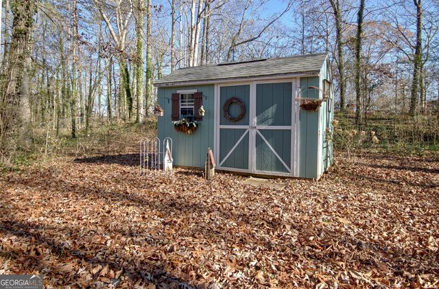 50 Hearthstone Drive E, Newnan, GA 30263