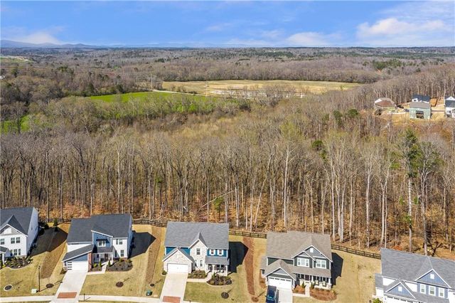 8080 Brewton Bend, Ball Ground, GA 30107