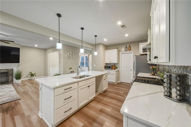 8080 Brewton Bend, Ball Ground, GA 30107