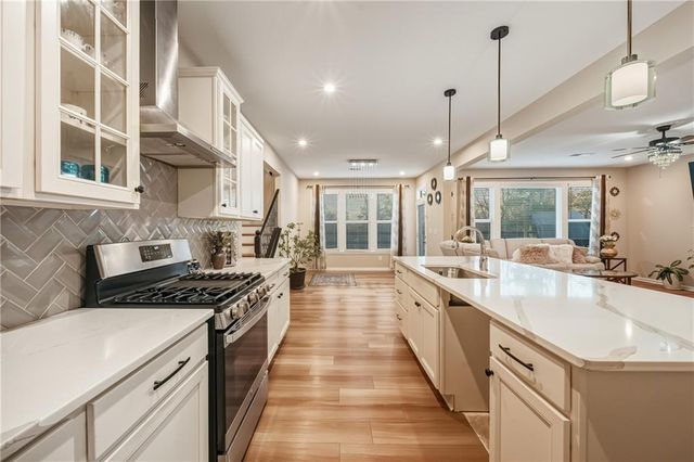 8080 Brewton Bend, Ball Ground, GA 30107