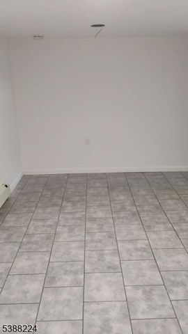 249 Summer Ave, Newark City, NJ 07104