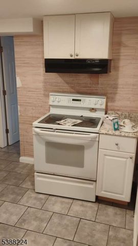 249 Summer Ave, Newark City, NJ 07104