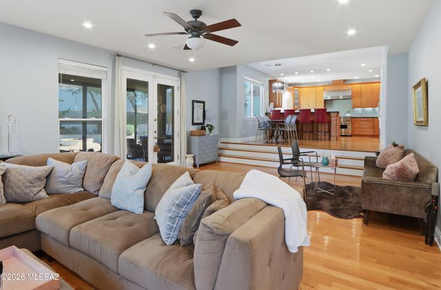 33209 N 61st Street, Scottsdale, AZ 85266