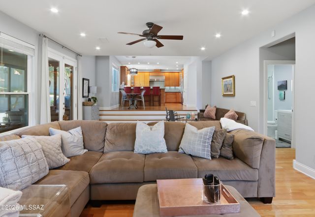 33209 N 61st Street, Scottsdale, AZ 85266