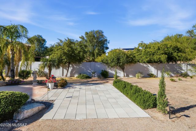 33209 N 61st Street, Scottsdale, AZ 85266